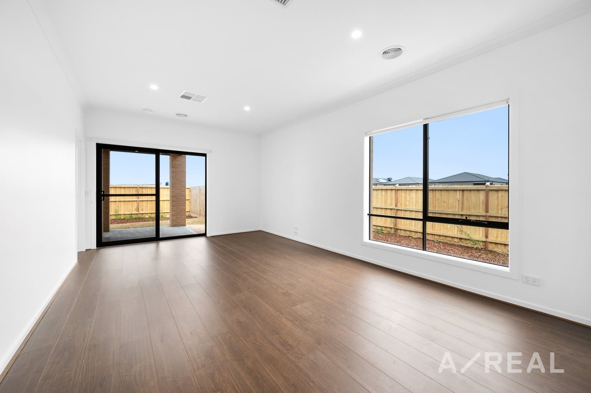 74 Polly Parade, Tarneit VIC 3029, Tarneit - Thumbnail 2