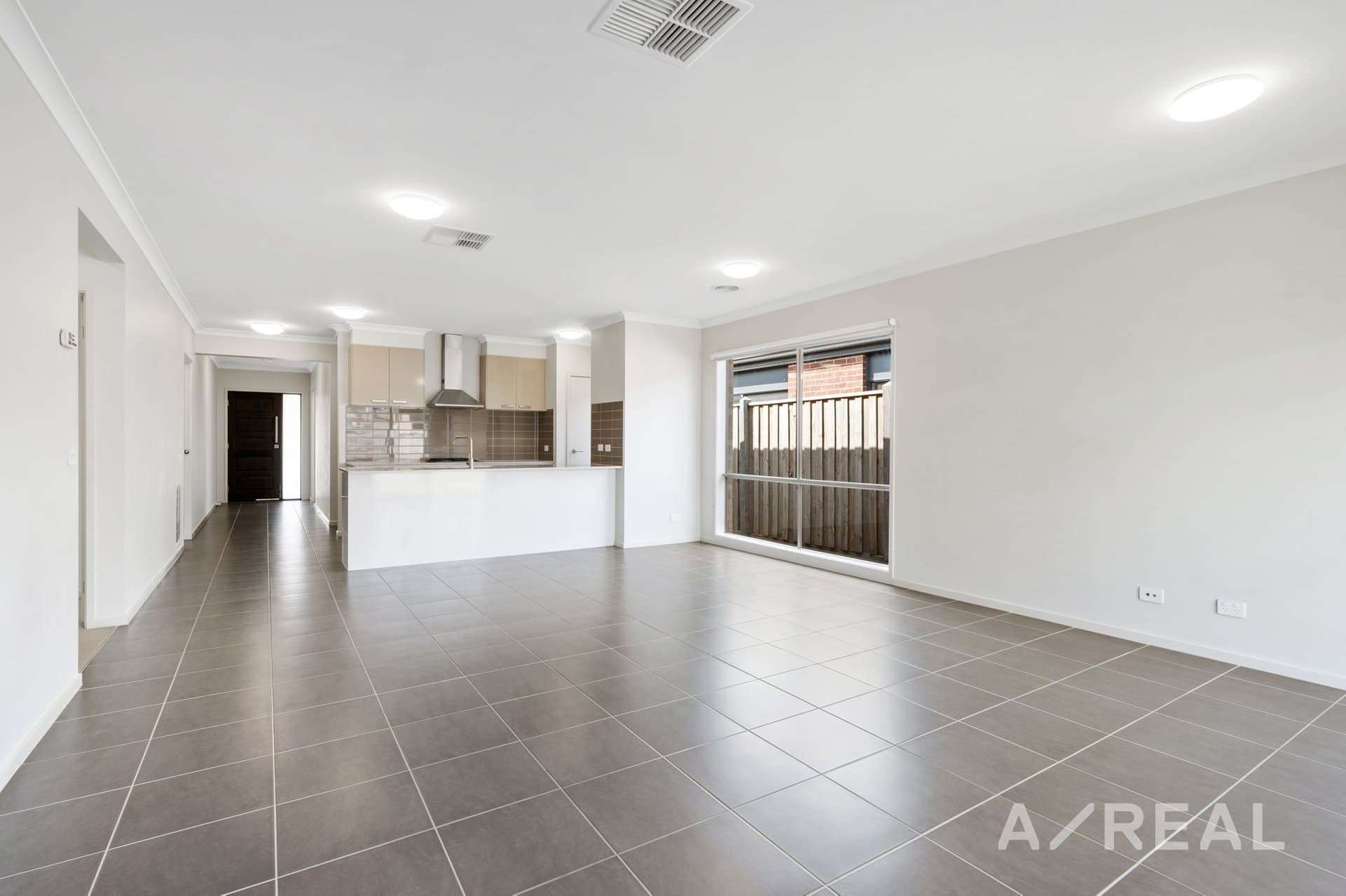 28 Wheat Avenue, Truganina VIC 3029, Truganina - Thumbnail 2
