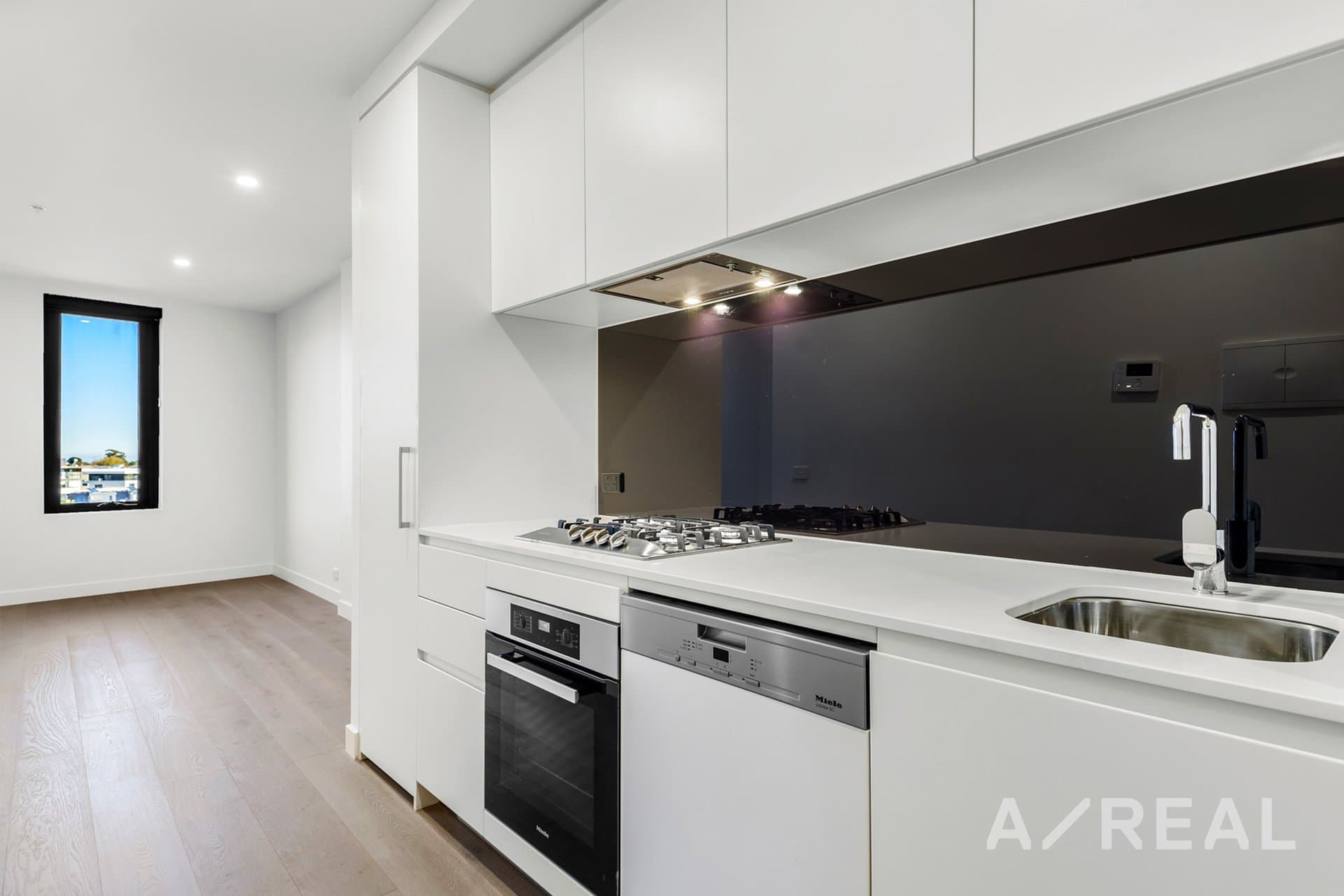415/803 Dandenong Rd, Malvern East, Malvern East - Thumbnail 2