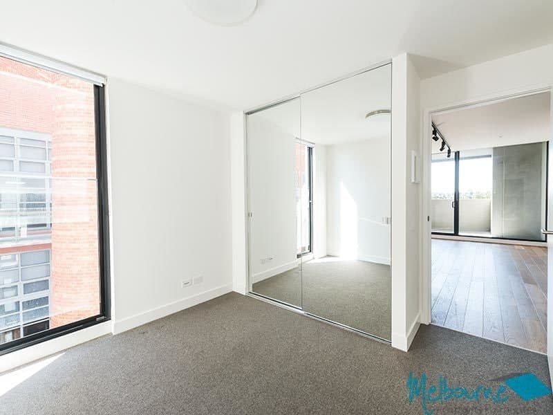 B402/10 Trenerry Crescent, Abbotsford VIC 3067, Abbotsford - Thumbnail 4