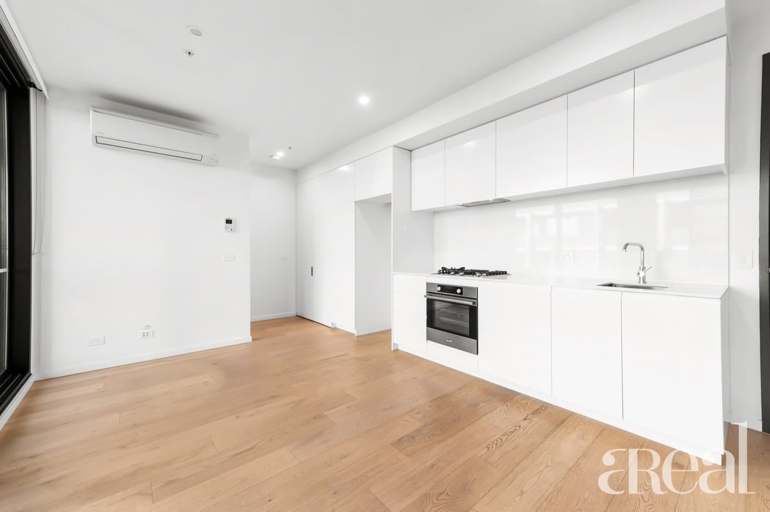 212/17 Lynch Street, Hawthorn VIC 3122, Hawthorn - Thumbnail 3