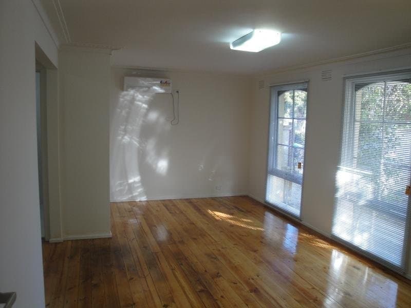 1/10 Wordsworth Avenue, Clayton South VIC 3169, Clayton South - Thumbnail 2