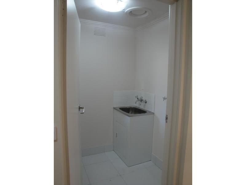 1/10 Wordsworth Avenue, Clayton South VIC 3169, Clayton South - Thumbnail 6