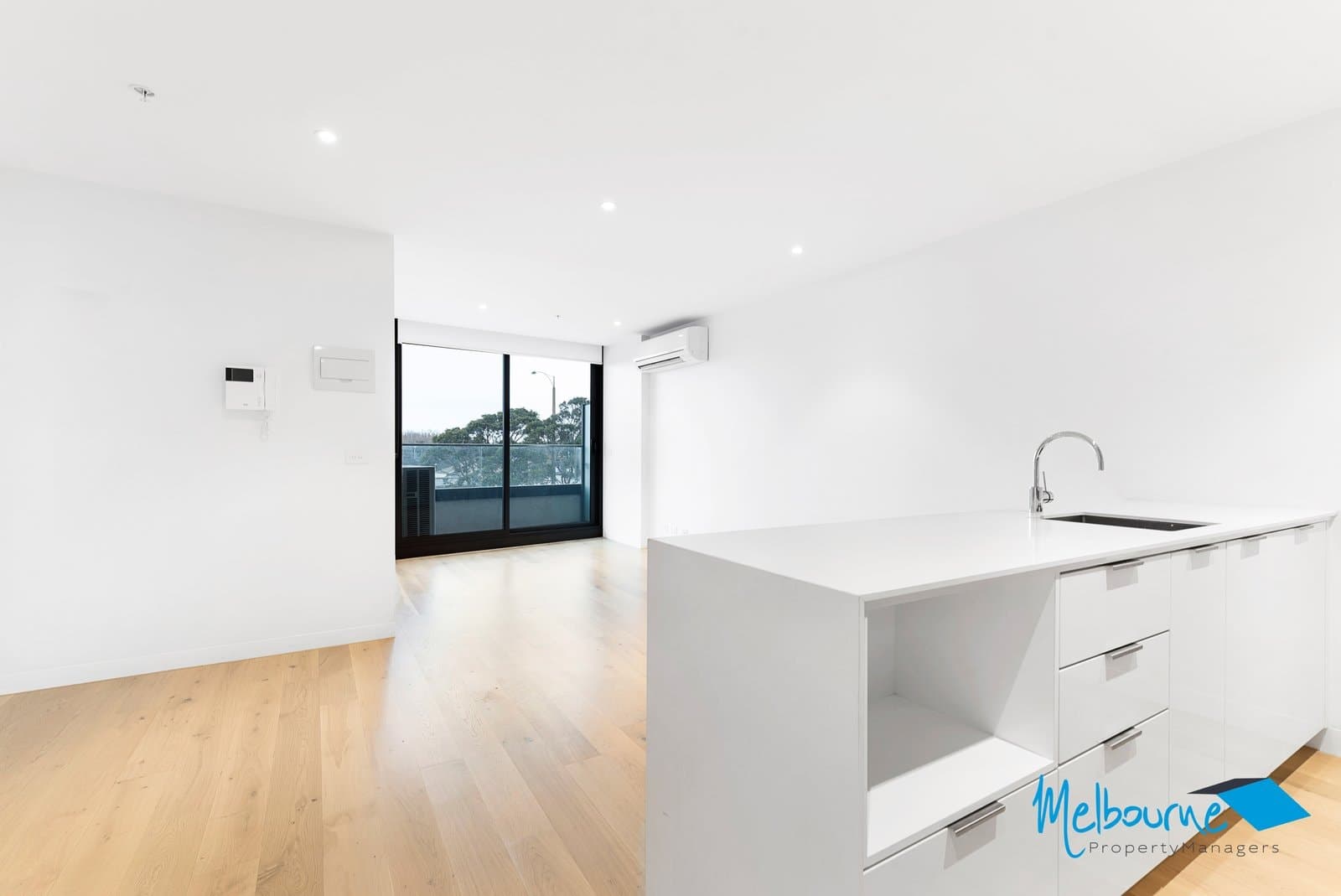 1102/3-5 St Kilda Road, St Kilda VIC 3182, St Kilda - Image 1