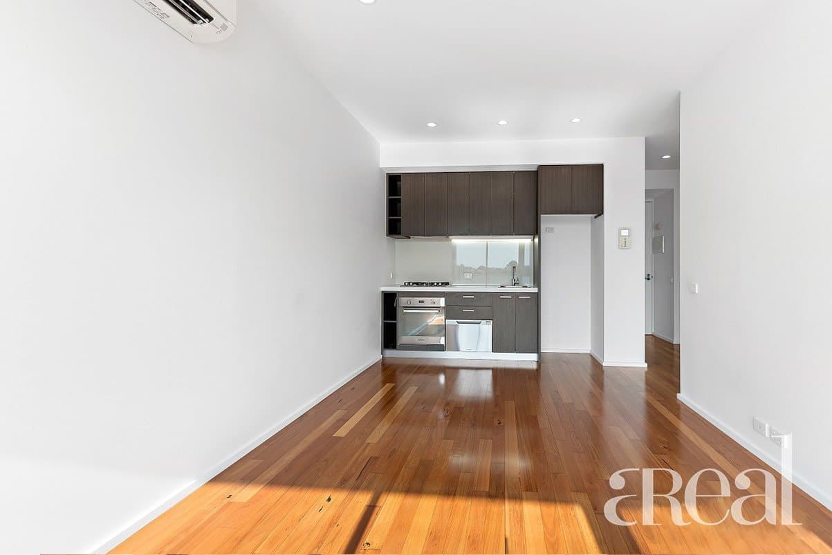 520/2-10 Plenty Road, Preston VIC 3072, Preston - Thumbnail 2