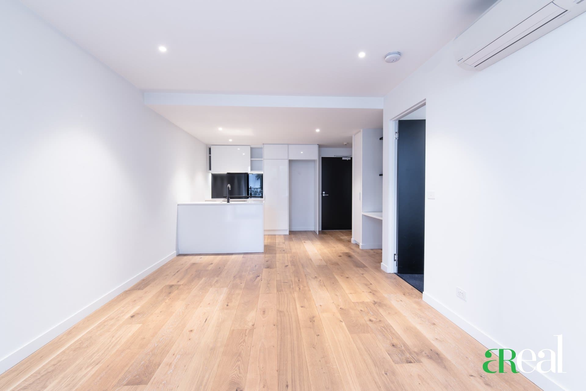111/24 Barkly St, Brunswick East, Brunswick East - Thumbnail 2