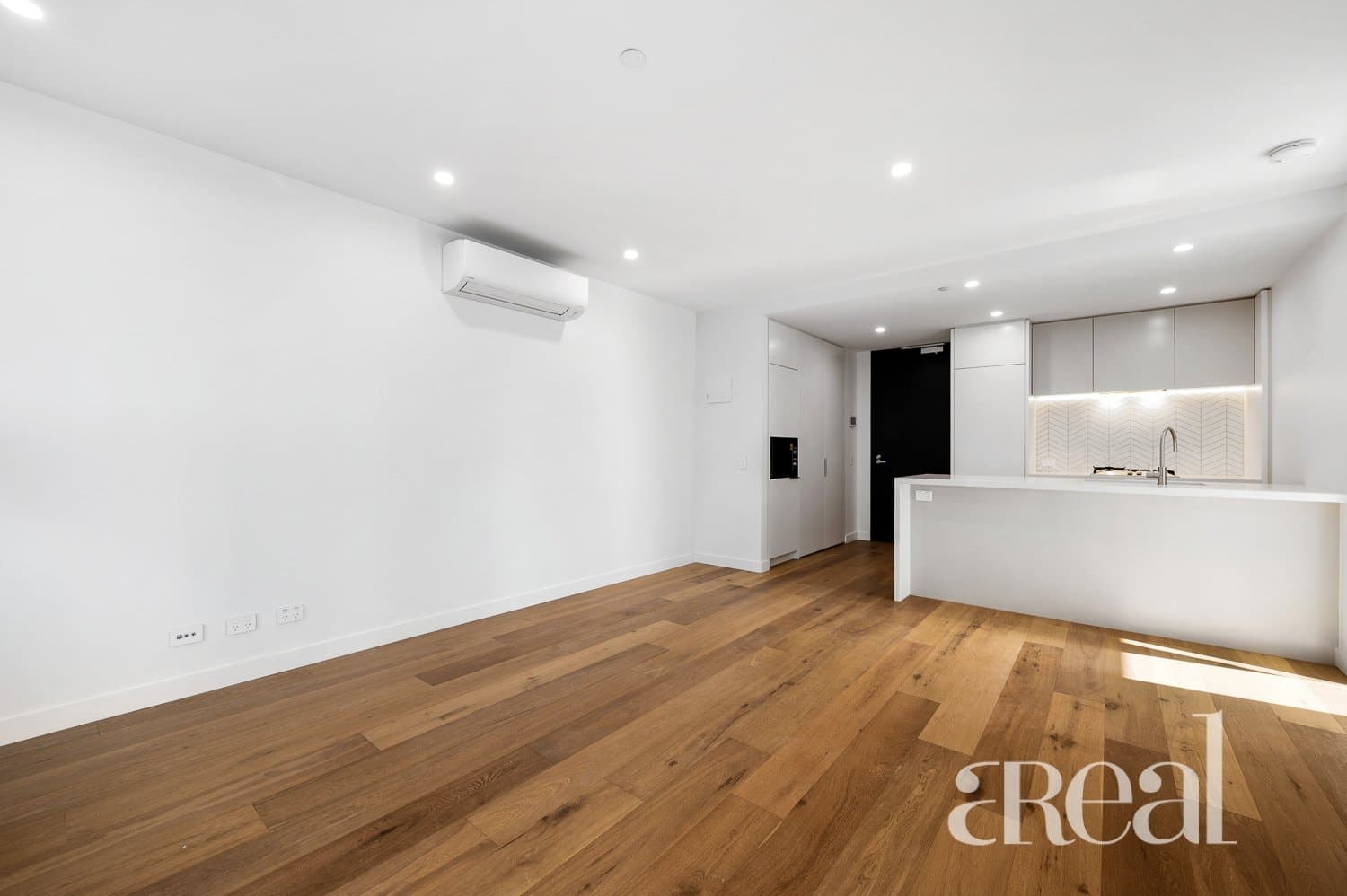 3 Young Street, Box Hill VIC 3128, Box Hill - Image 1