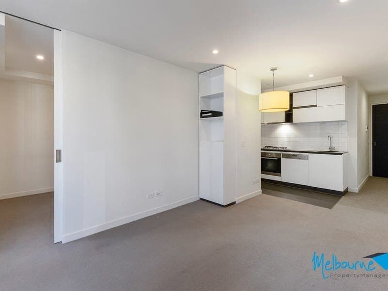 210/229 Toorak Road, South Yarra VIC 3141, South Yarra - Thumbnail 2