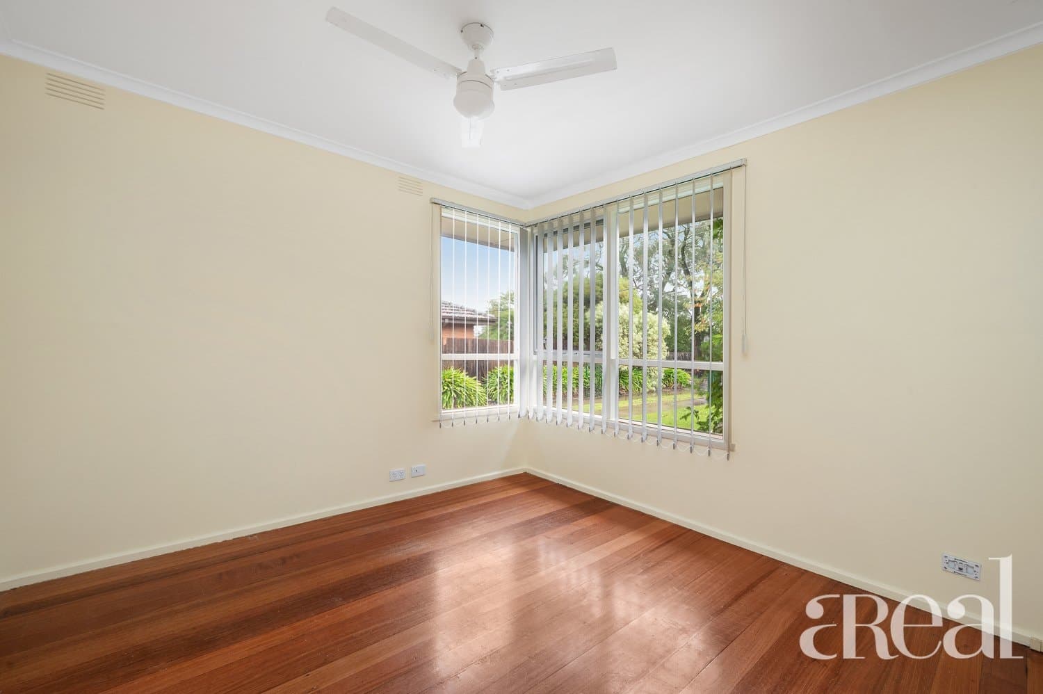 92 Allister Avenue, Knoxfield VIC 3180, Knoxfield - Thumbnail 4