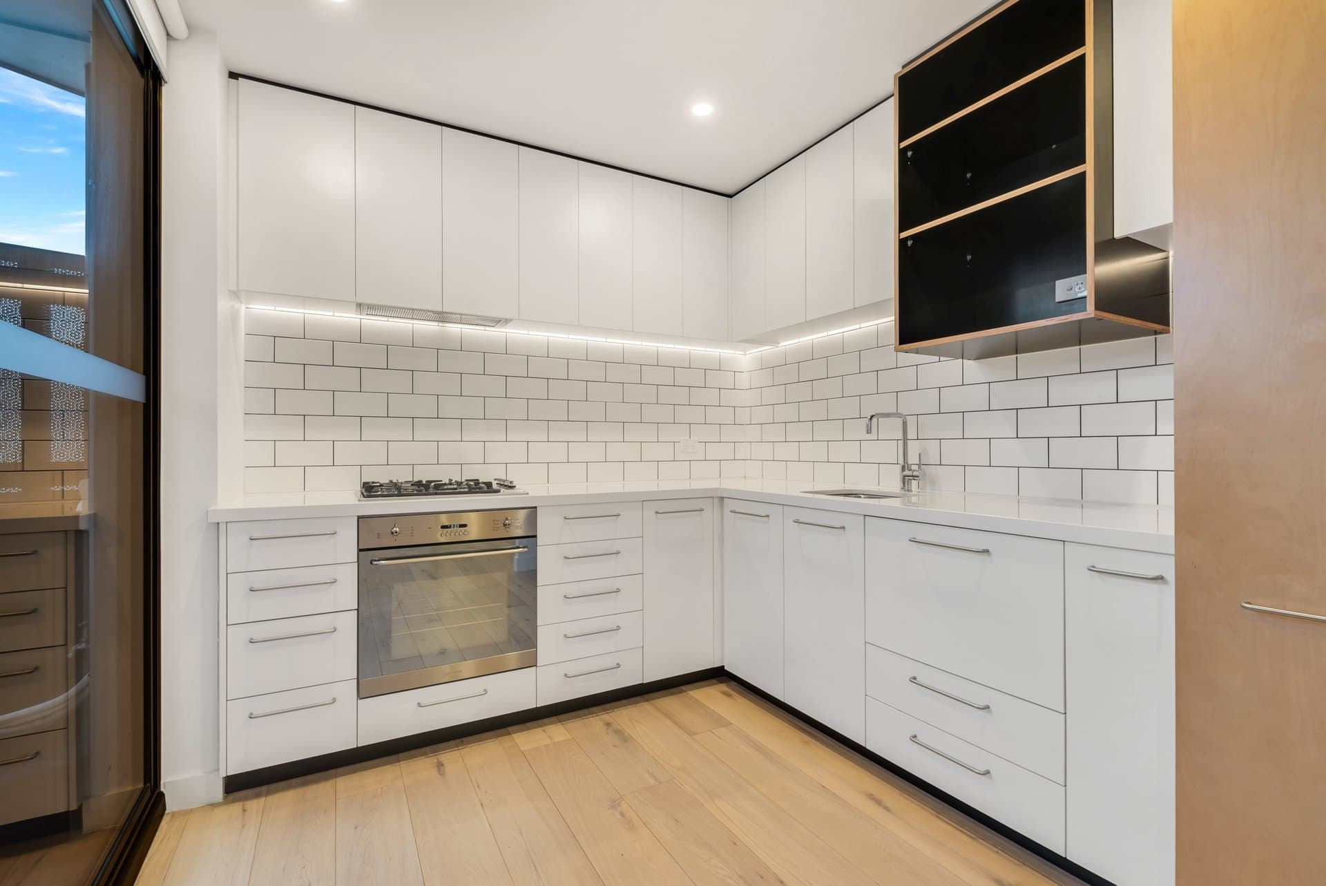 206/5-7 Montrose Street, Hawthorn East VIC 3123, Hawthorn East - Thumbnail 2