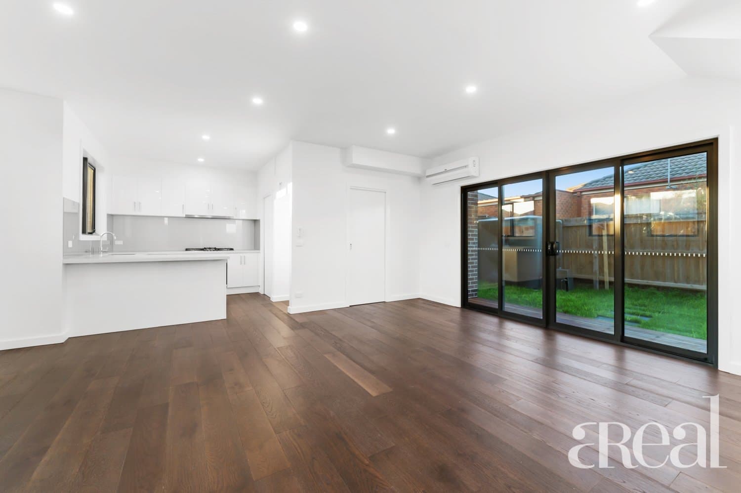 3/15 Manoon Road, Clayton South VIC 3169, Clayton South - Thumbnail 2