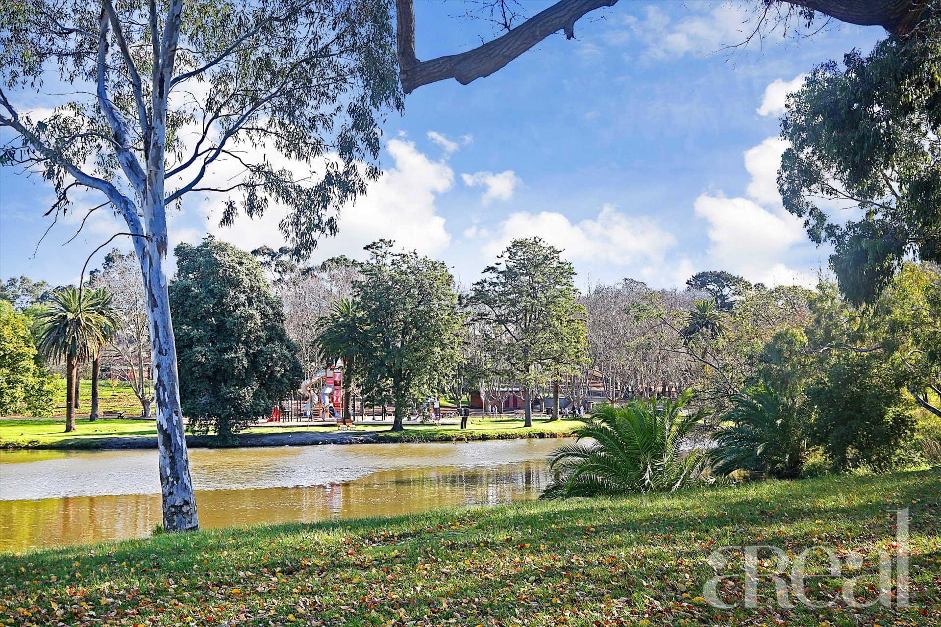 32 Camera Walk, Coburg North VIC 3058, Coburg North - Thumbnail 2