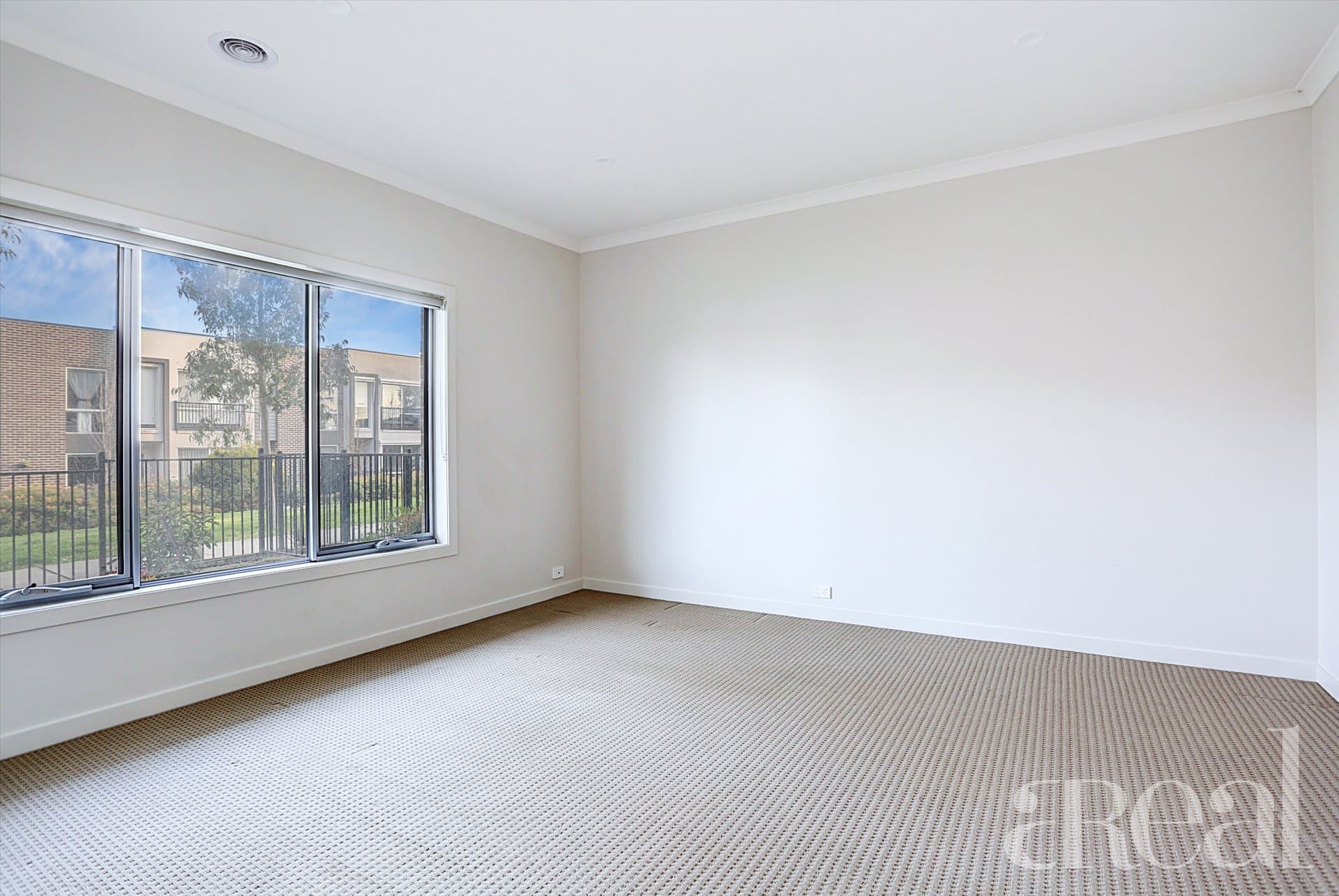 32 Camera Walk, Coburg North VIC 3058, Coburg North - Thumbnail 6
