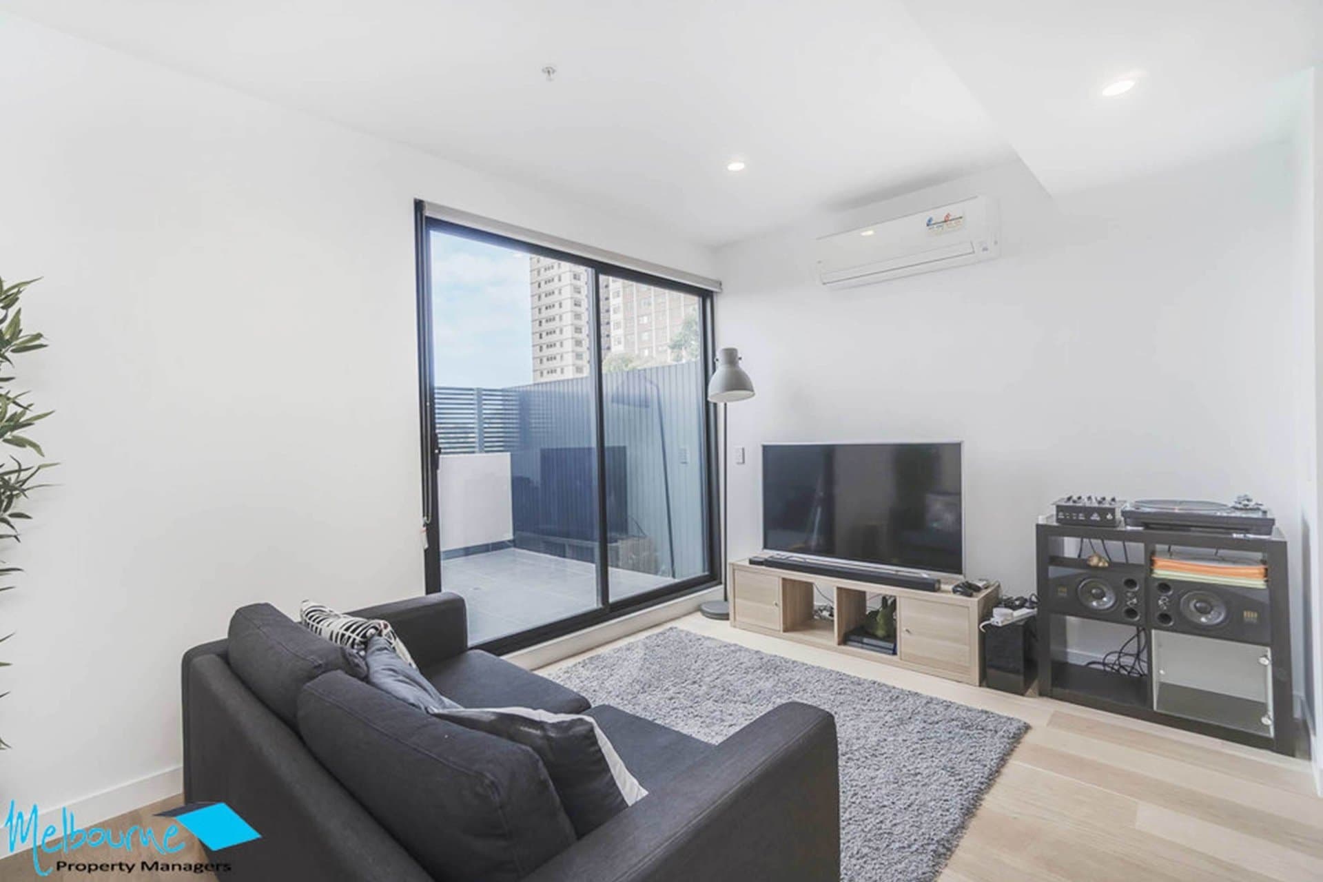 305/10 Bromham Pl, Richmond, Richmond - Thumbnail 3