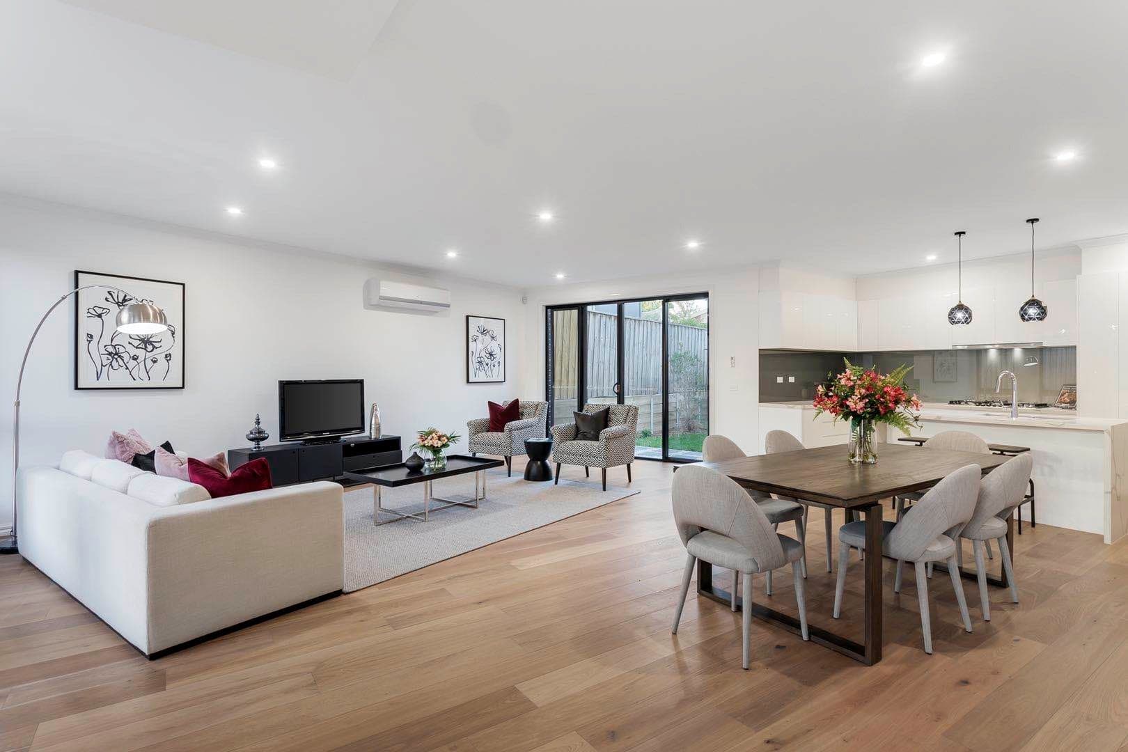 1/4 Aurisch Ave, Glen Waverley VIC 3150, Glen Waverley - Thumbnail 2