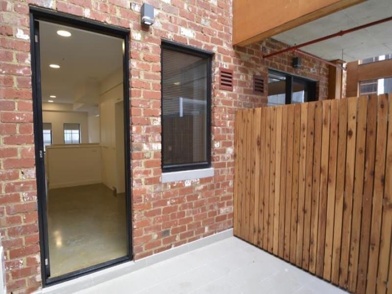 2/62 Gadd Street, Northcote VIC 3070, Northcote - Thumbnail 2