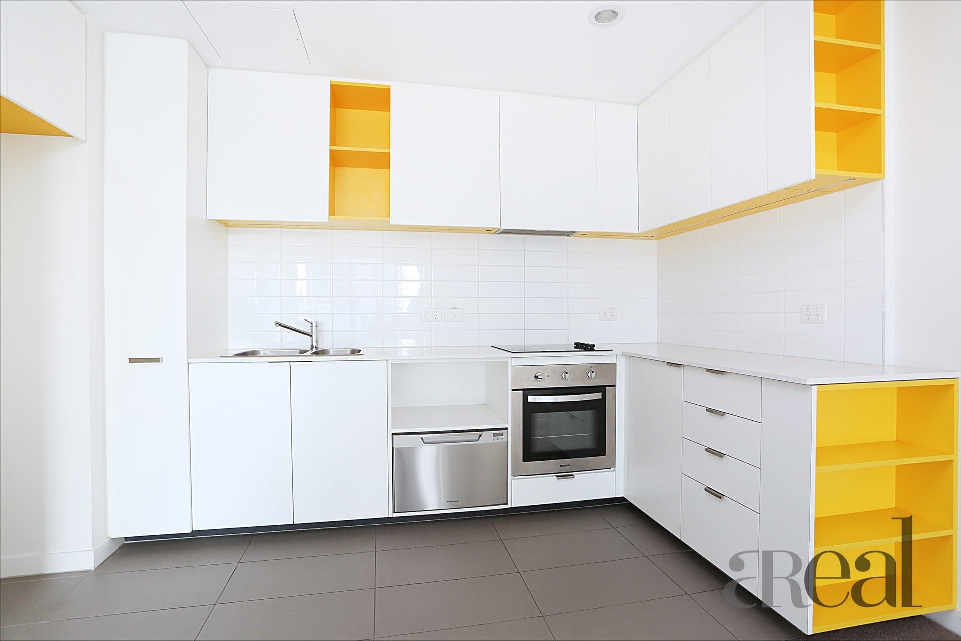 902/55 Merchant Street, Docklands VIC 3008, Docklands - Thumbnail 2