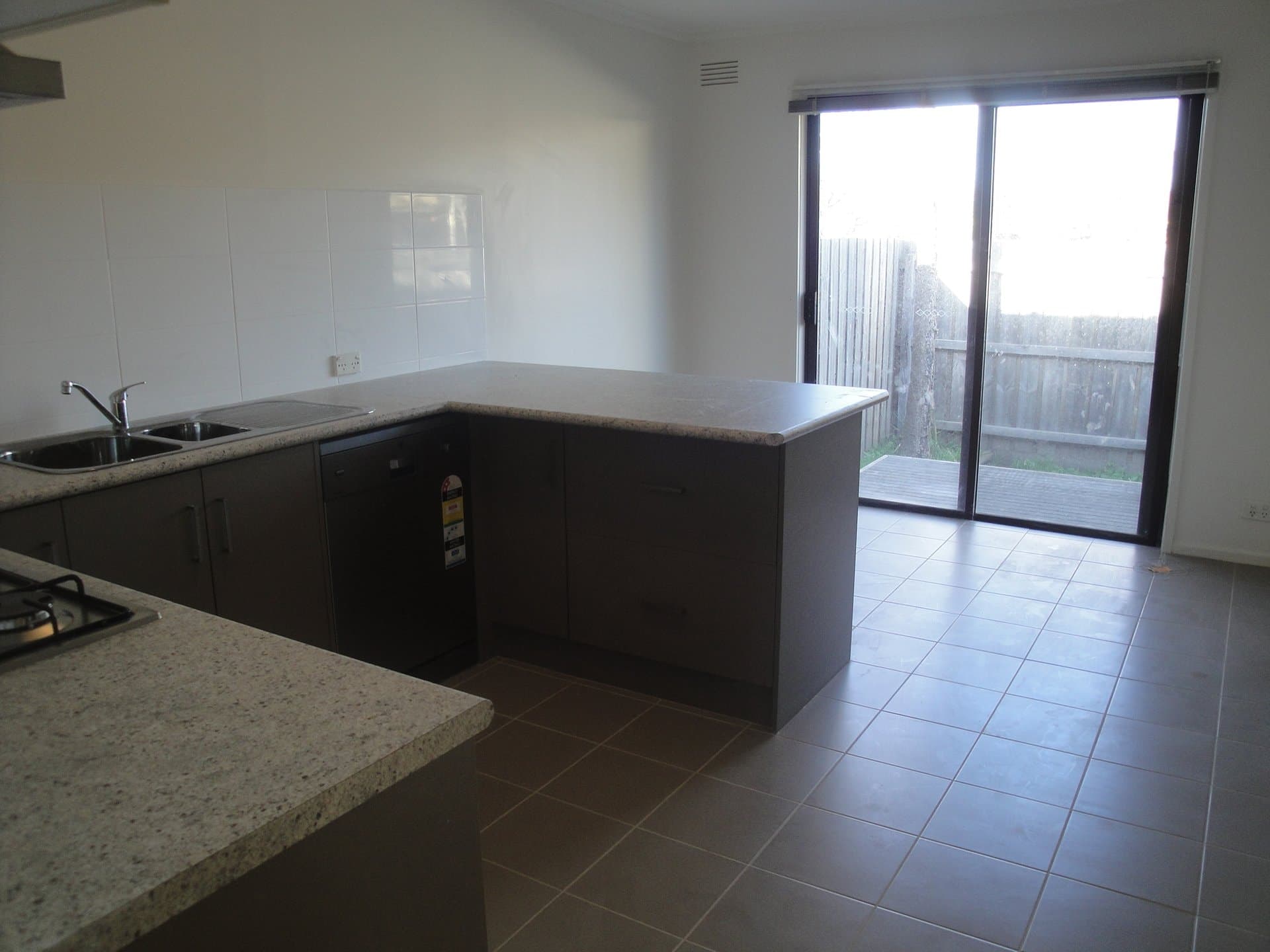 4/246 Cumberland Road, Pascoe Vale VIC 3044, Pascoe Vale - Thumbnail 3