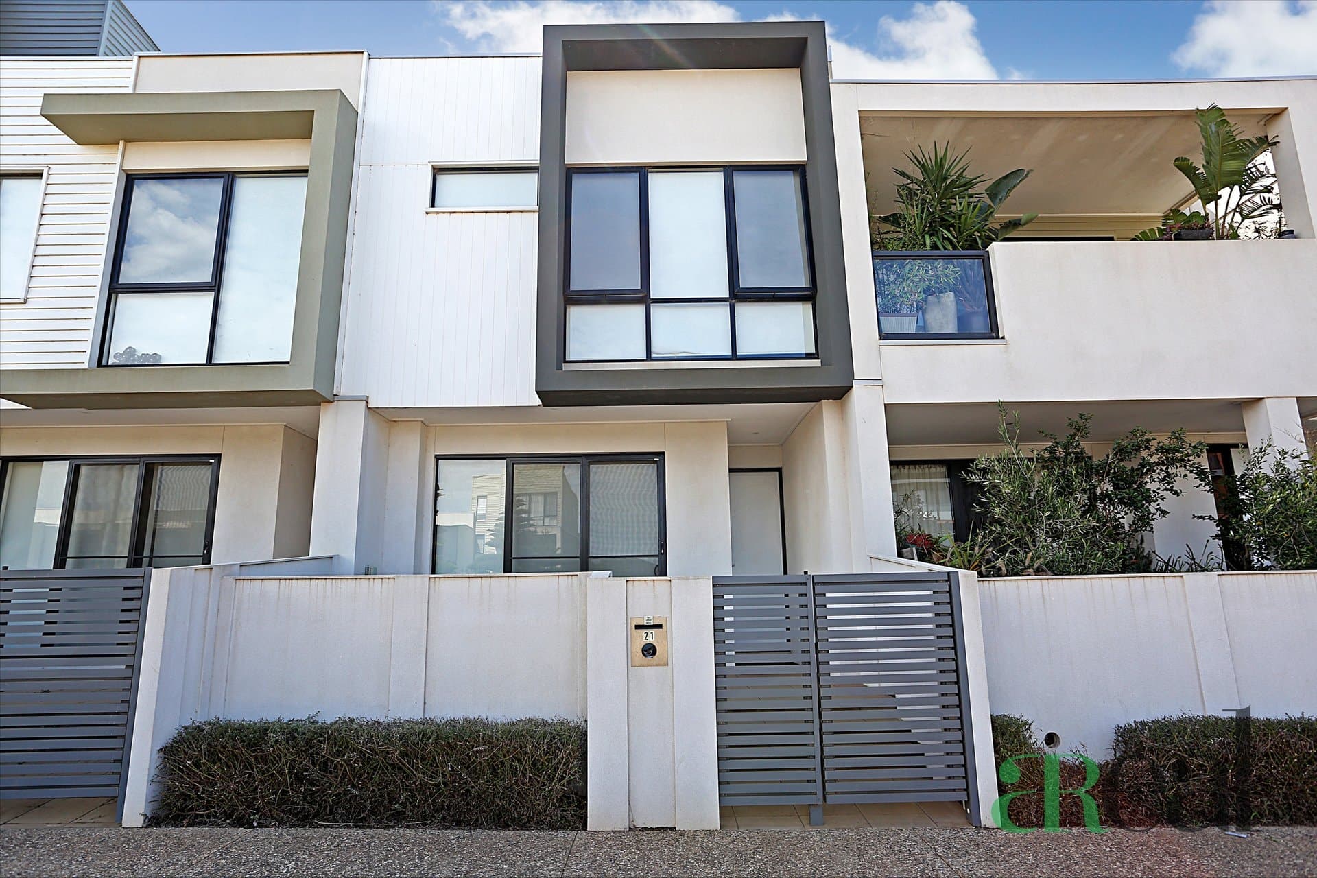 21 Quay Boulevard, Werribee South VIC 3030, Werribee South - Image 1