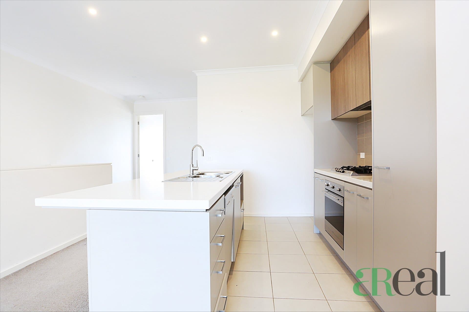 21 Quay Boulevard, Werribee South VIC 3030, Werribee South - Thumbnail 3