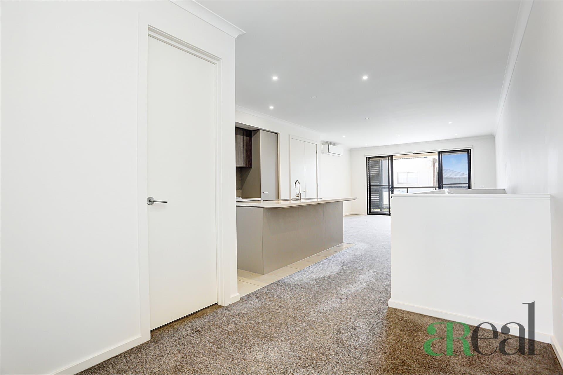 21 Quay Boulevard, Werribee South VIC 3030, Werribee South - Thumbnail 4
