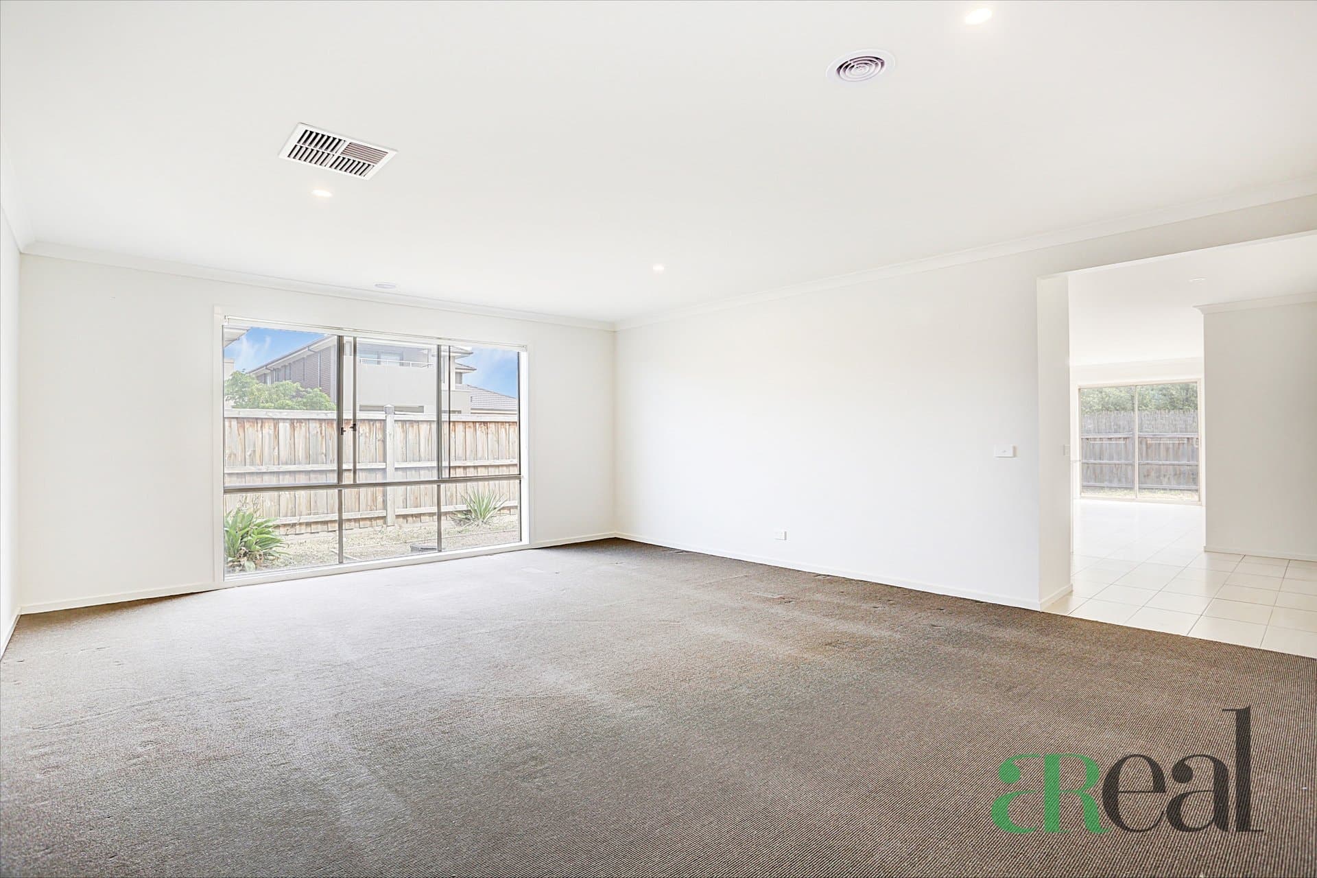 138 Bondi Parade, Point Cook VIC 3030, Point Cook - Thumbnail 5