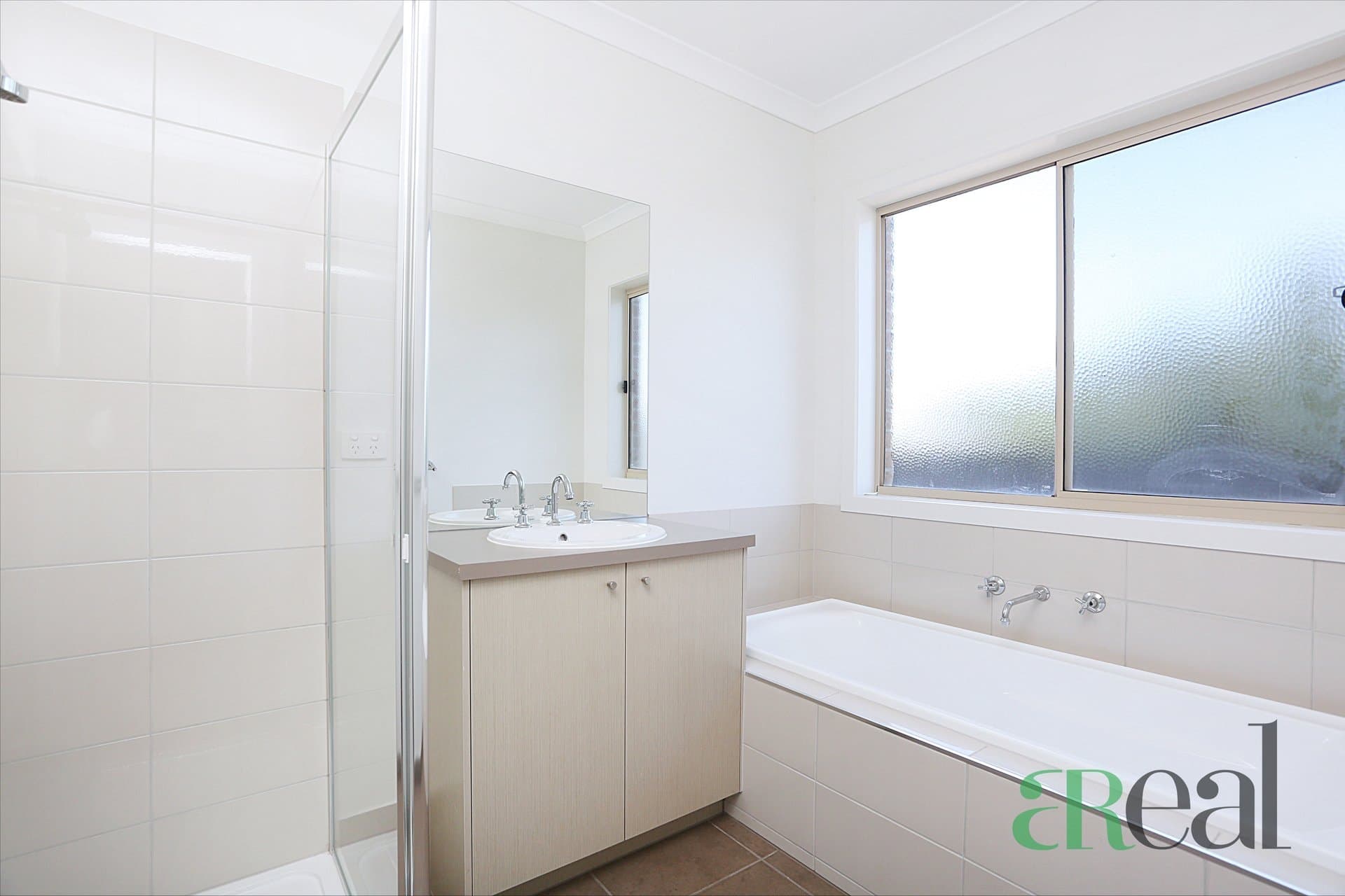4 Riberry Street, Craigieburn VIC 3064, Craigieburn - Thumbnail 5