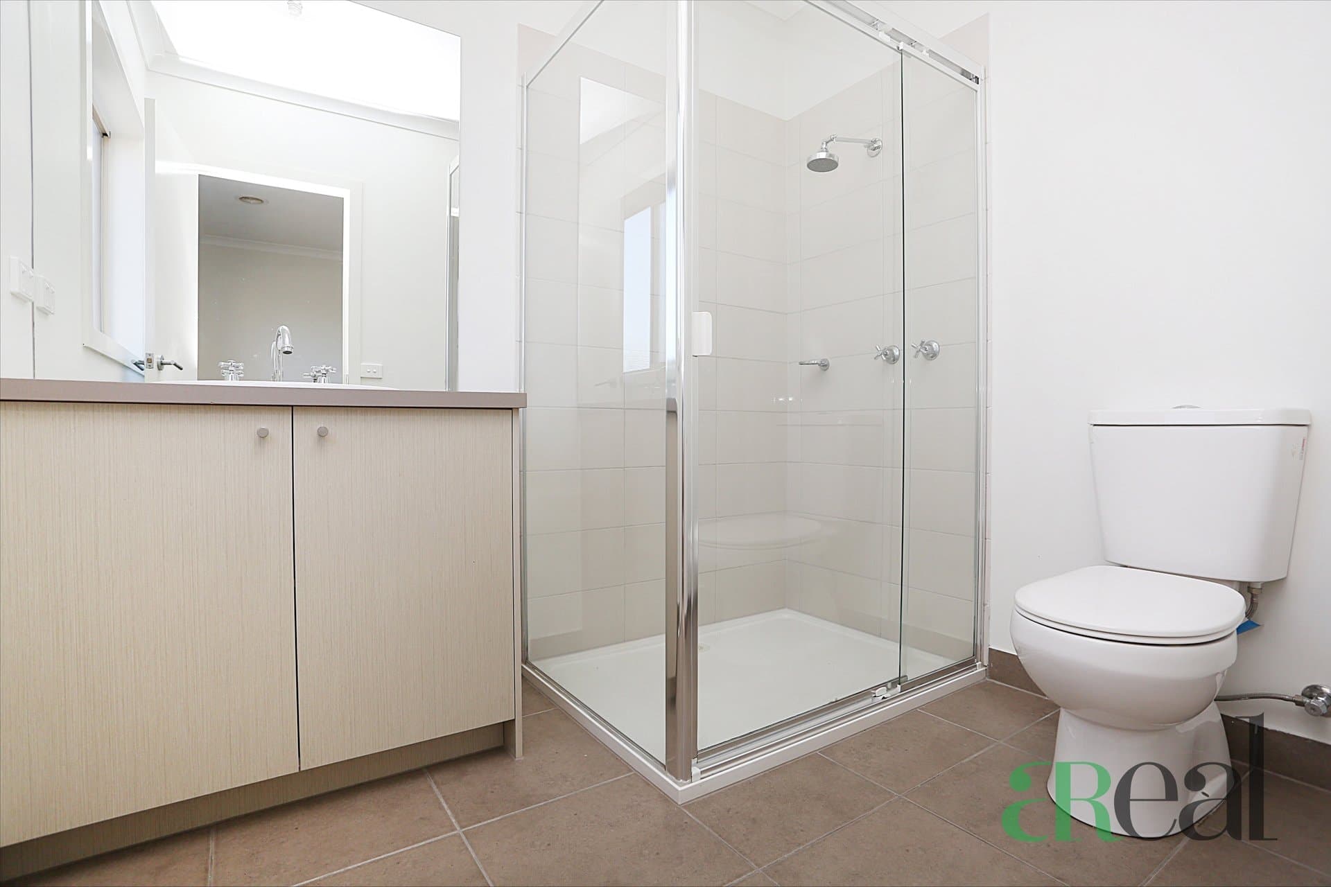 4 Riberry Street, Craigieburn VIC 3064, Craigieburn - Thumbnail 8