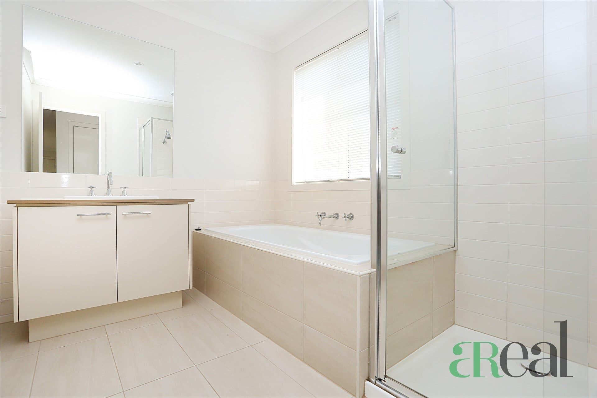 6 Maslin Walk, Point Cook VIC 3030, Point Cook - Thumbnail 6