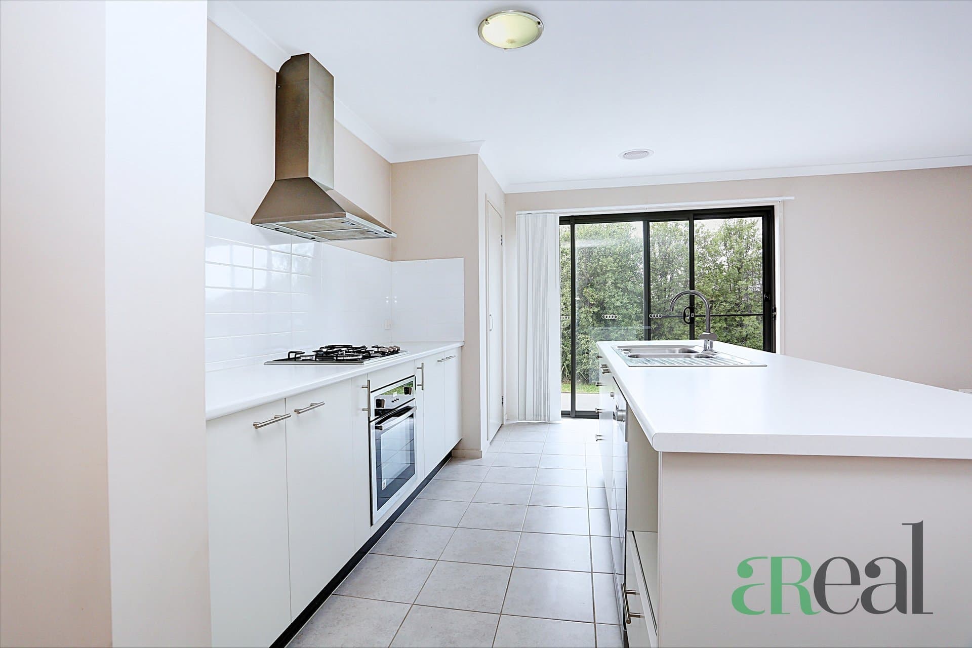6 Holding Way, Doreen VIC 3754, Doreen - Thumbnail 2