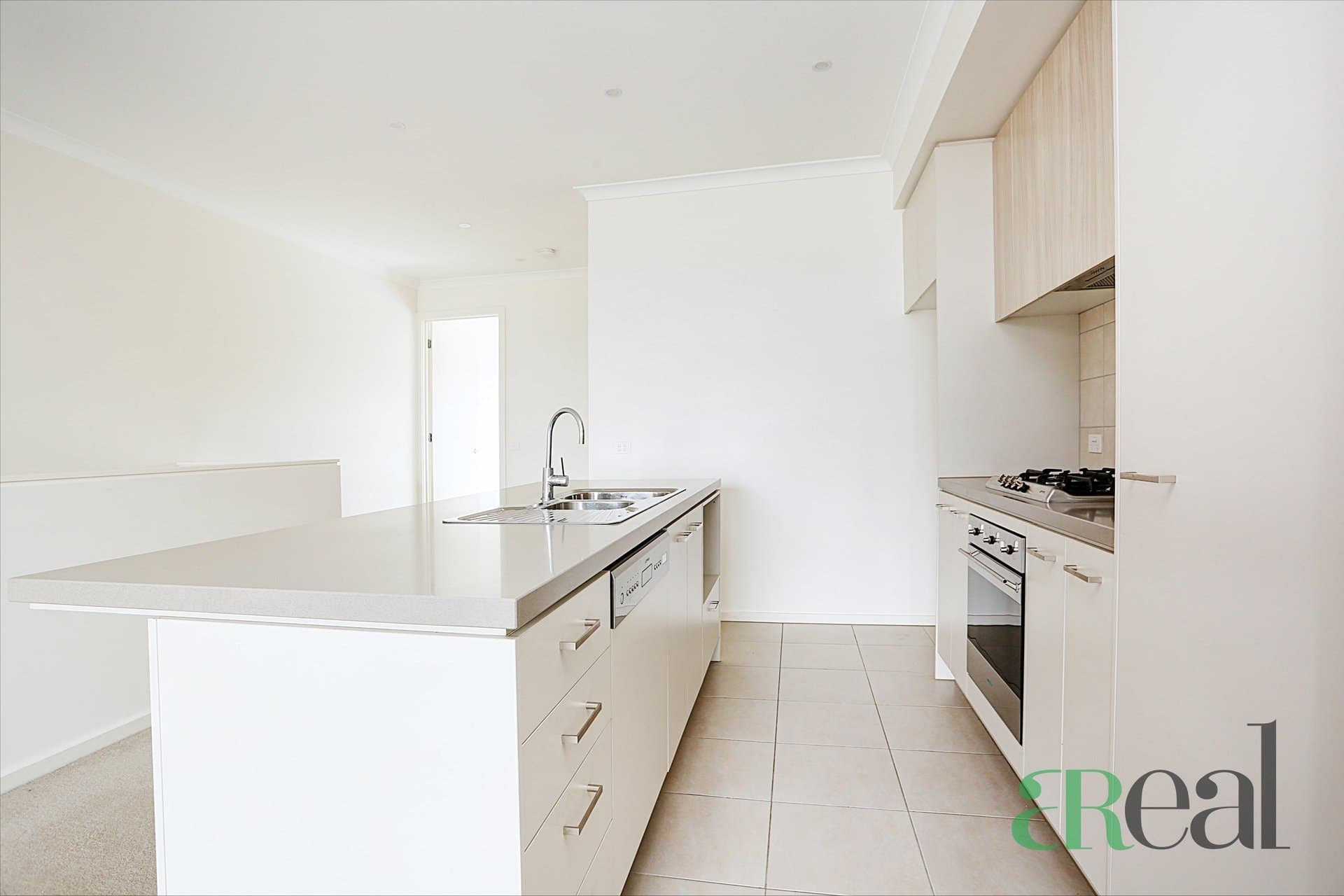 7 Quay Boulevard, Werribee South VIC 3030, Werribee South - Thumbnail 2