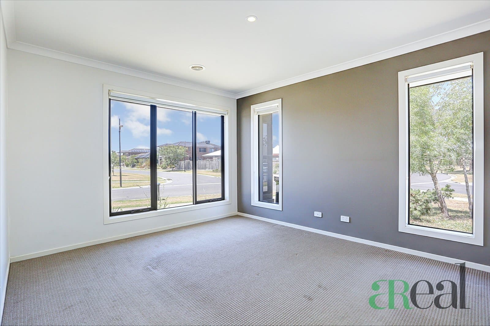 10 Lukis Avenue, Williams Landing VIC 3027, Williams Landing - Thumbnail 3