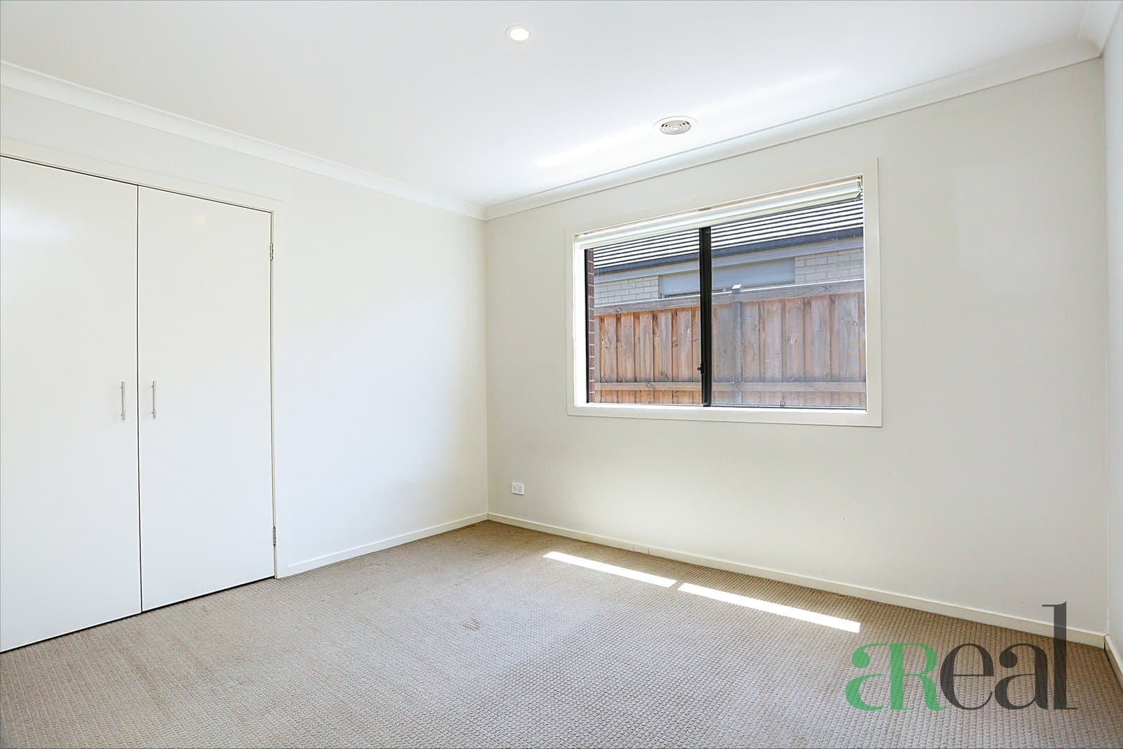 10 Lukis Avenue, Williams Landing VIC 3027, Williams Landing - Thumbnail 5