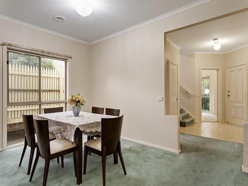 17 Sunrise Crescent, Templestowe Lower VIC 3107, Templestowe Lower - Thumbnail 2