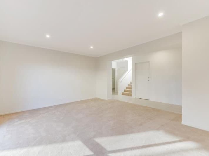 63 Stoneleigh Circuit, Williams Landing VIC 3027, Williams Landing - Thumbnail 4