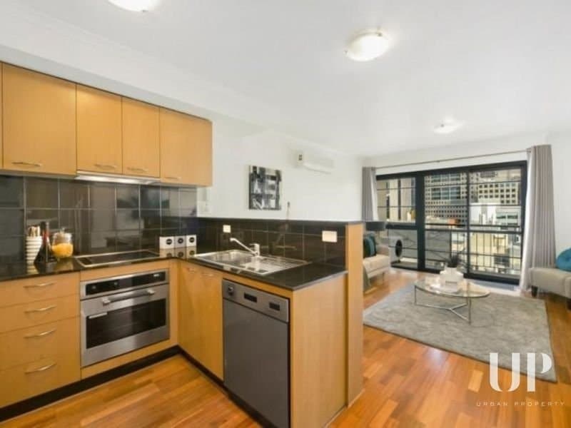 1008/585 La Trobe Street, Melbourne VIC 3000, Melbourne - Thumbnail 2