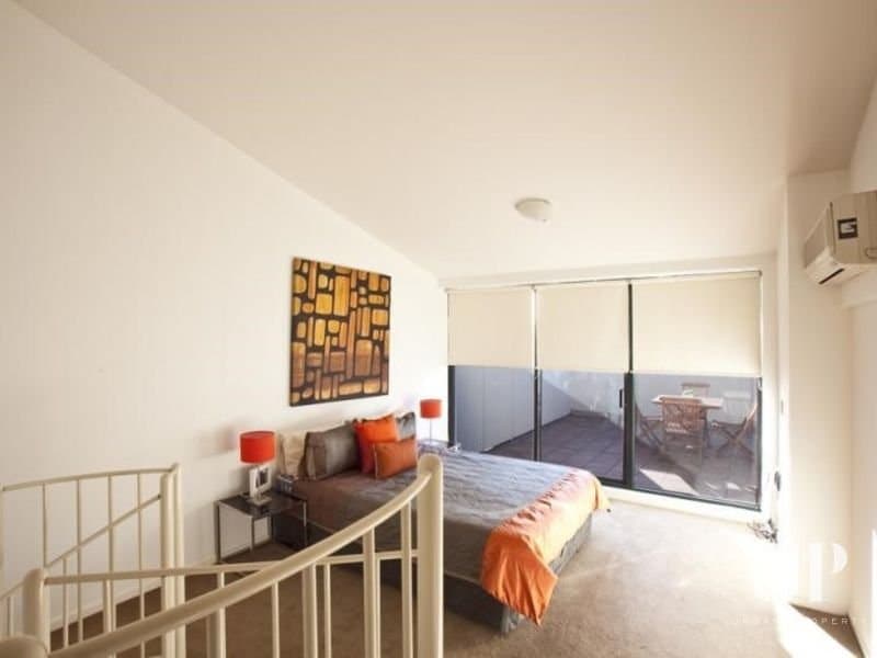 1008/585 La Trobe Street, Melbourne VIC 3000, Melbourne - Thumbnail 4