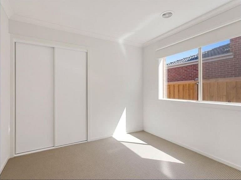 30 Dempsey Avenue, Truganina VIC 3029, Truganina - Thumbnail 6
