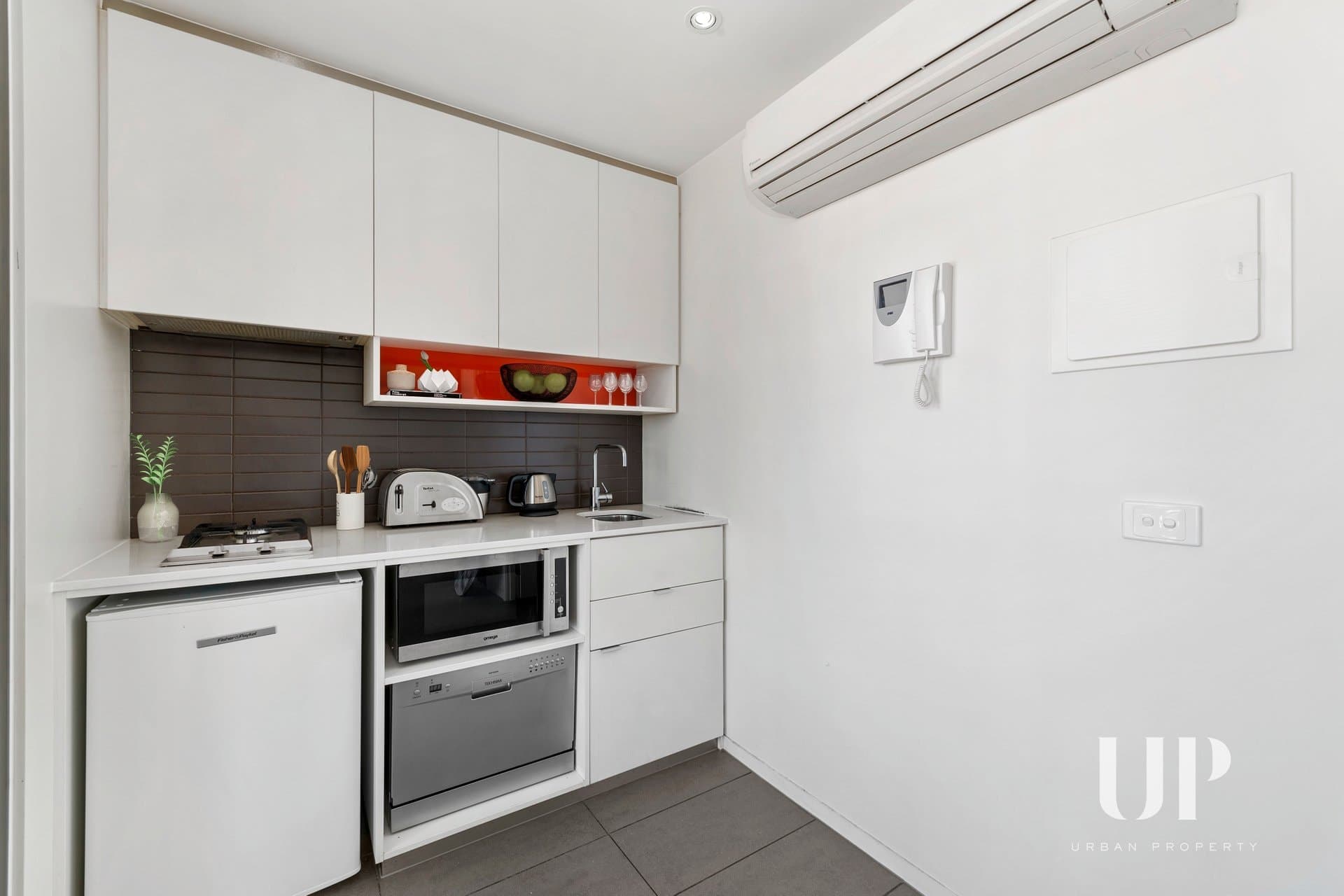253 Franklin Street Studio and One Bedroom, Melbourne, Melbourne - Thumbnail 3