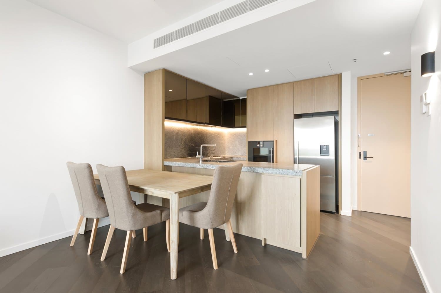 1309/499 St. Kilda Road, Melbourne VIC 3004, Melbourne - Thumbnail 2