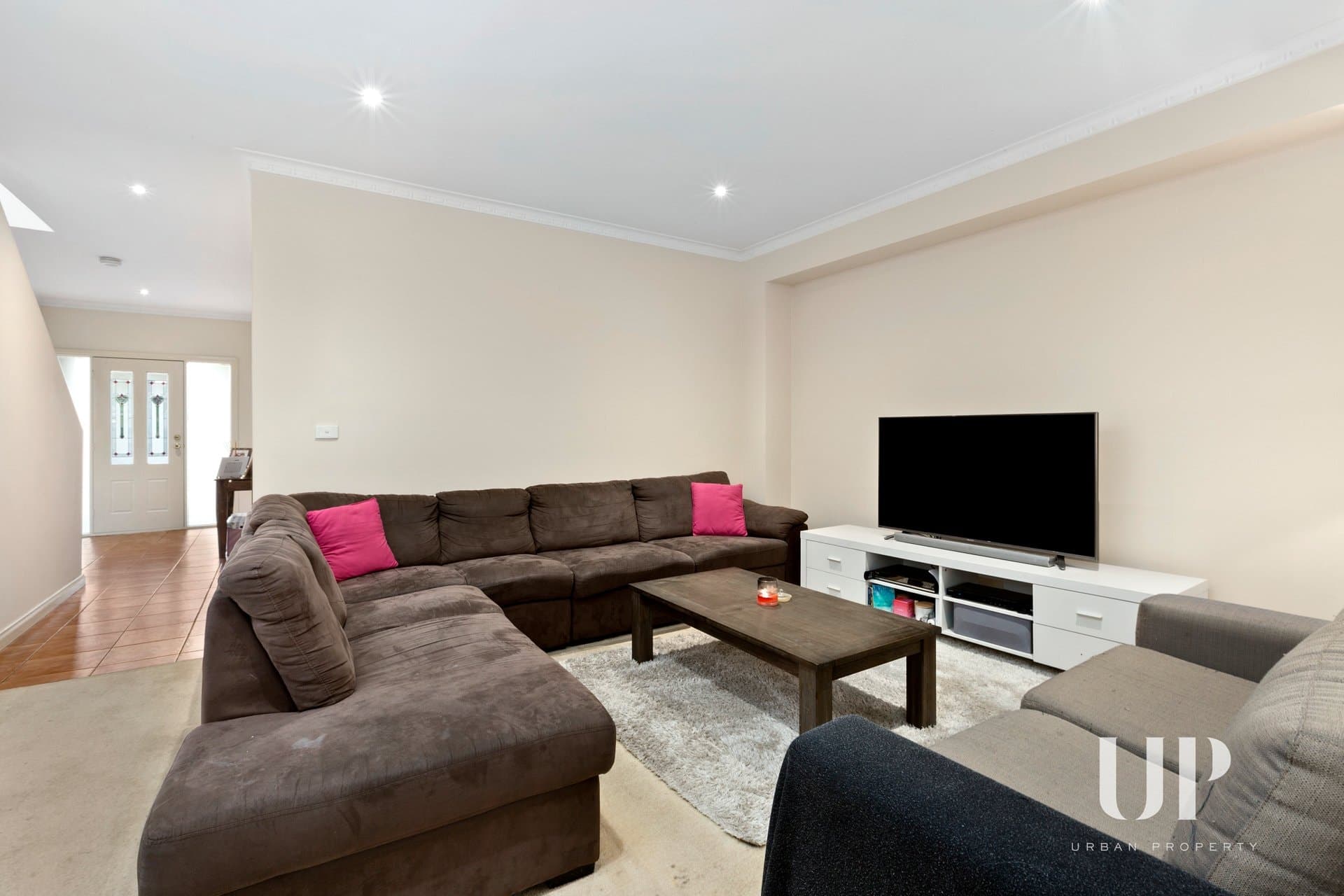 3/9 Dobson Road, Montmorency VIC 3094, Montmorency - Thumbnail 2