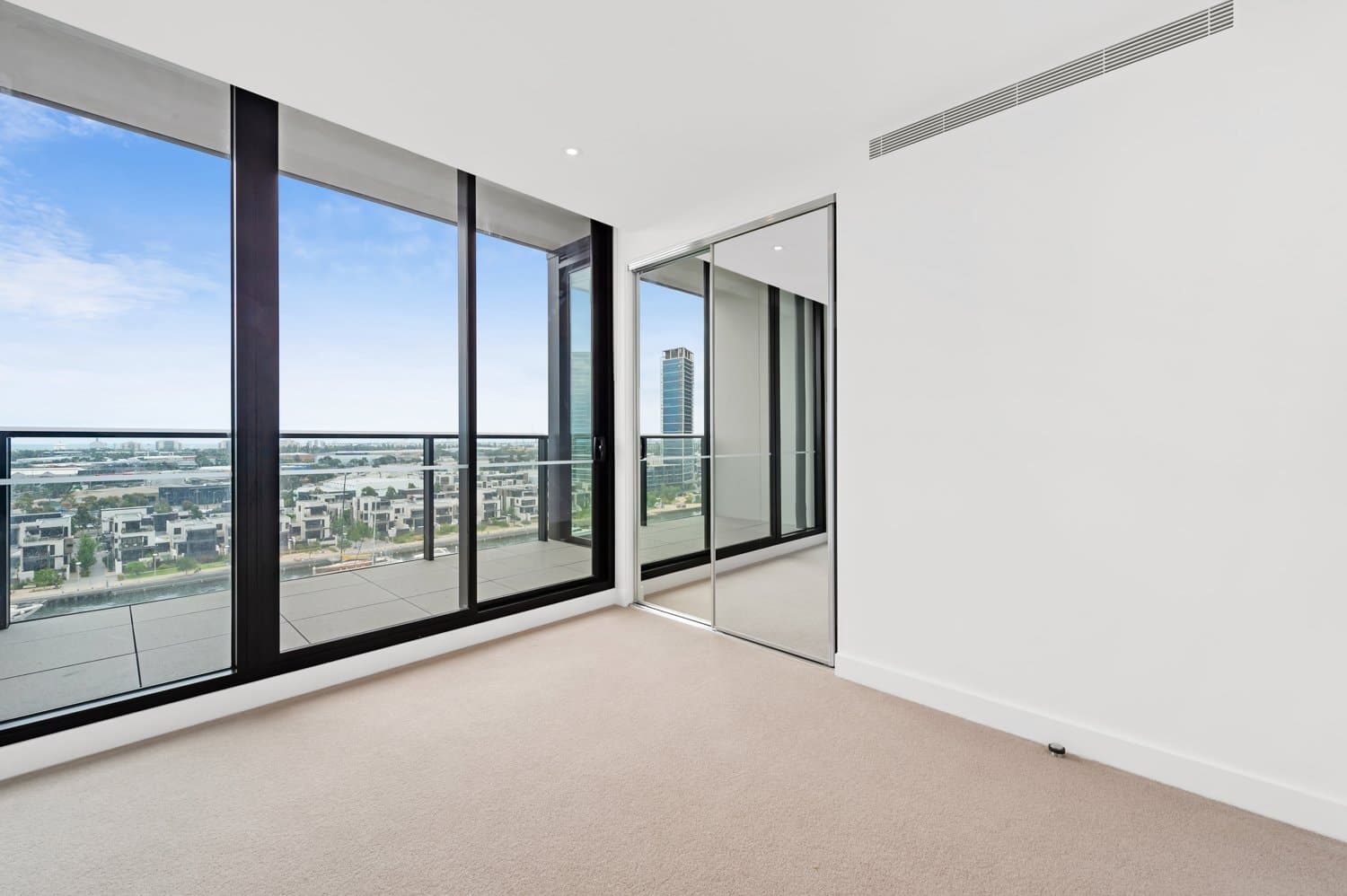 1102/915 Collins Street, Docklands VIC 3008, Docklands - Thumbnail 5