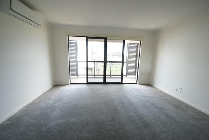 21 Quay Boulevard, Werribee South VIC 3030, Werribee South - Thumbnail 2
