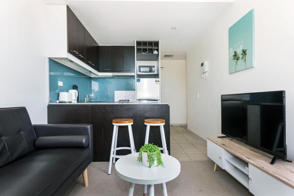 716/613 Swanston Street, Carlton VIC 3053, Carlton - Image 1