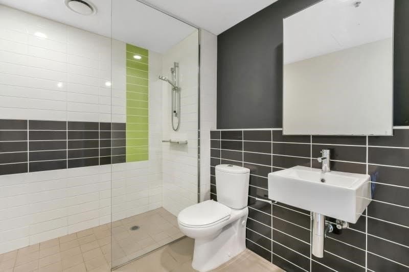 102/815 Bourke Street, Docklands VIC 3008, Docklands - Thumbnail 2