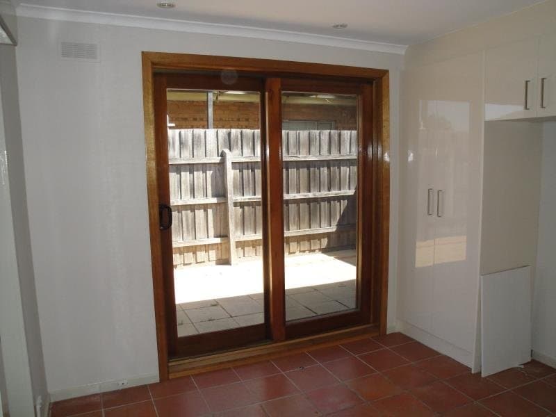 3/10 Steel Street, Spotswood VIC 3015, Spotswood - Thumbnail 3