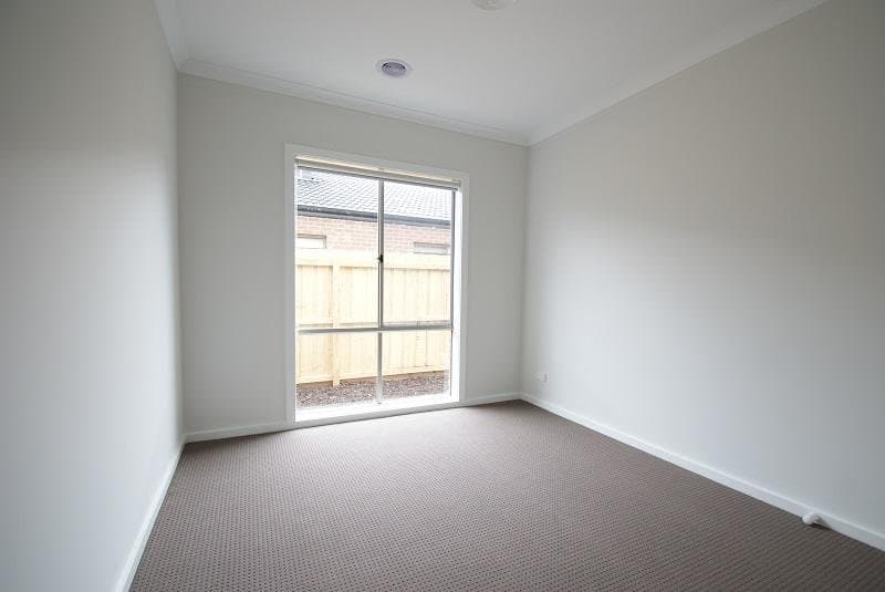 200 Alisma Boulevard, Cranbourne North VIC 3977, Cranbourne North - Thumbnail 7