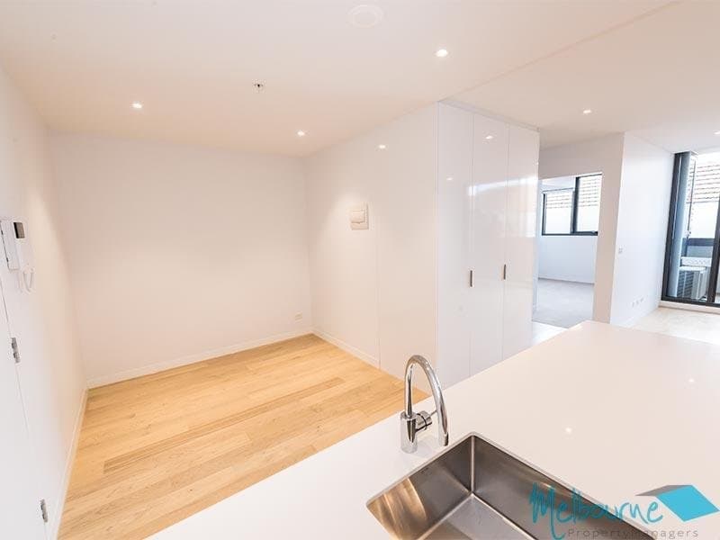 P13/3-5 St Kilda Road, St Kilda VIC 3182, St Kilda - Thumbnail 4