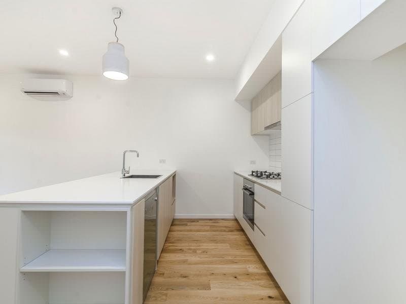 48 Sharp Circuit, South Morang VIC 3752, South Morang - Thumbnail 2