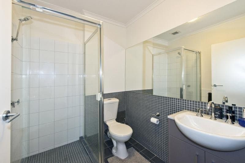 7/305 Carlisle Street, St Kilda VIC 3182, St Kilda - Thumbnail 2